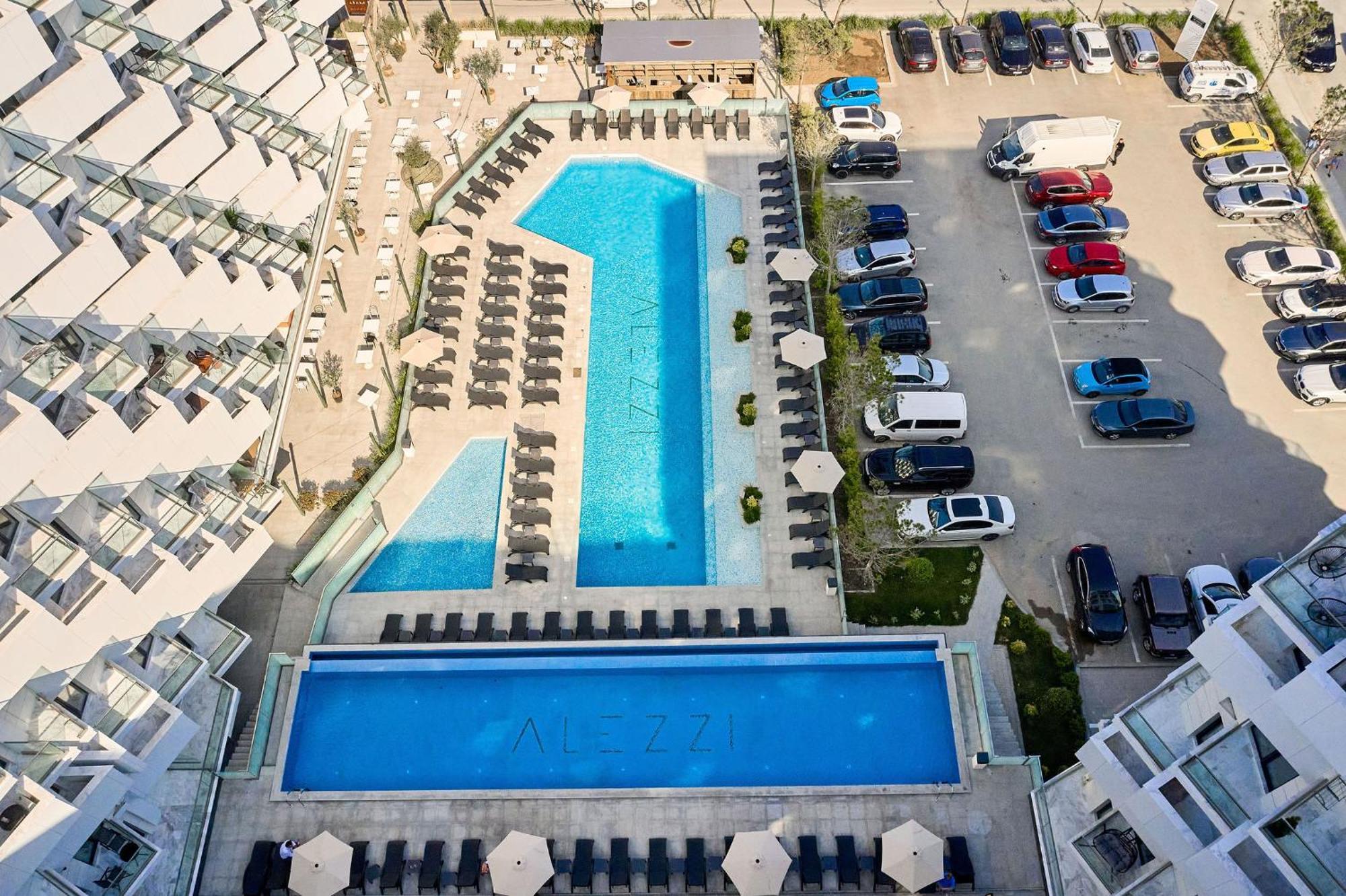 Summer Residence Apartment In Infinity Beach Resort - Parking Mamaia Exteriör bild